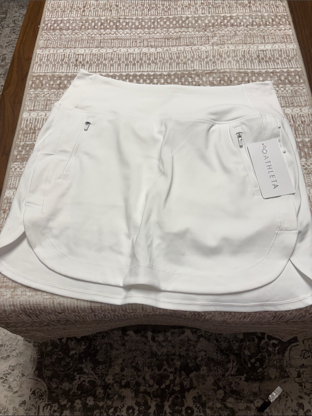 NWT Athleta White Women's Skort with Zip Pockets